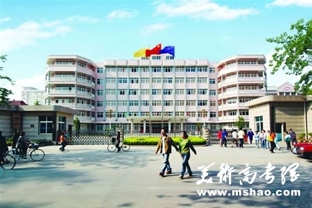 郑州铁路职业技巧学院